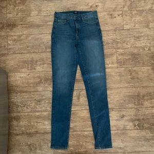 Gap skinny jeans Sz 27 Tall NWT